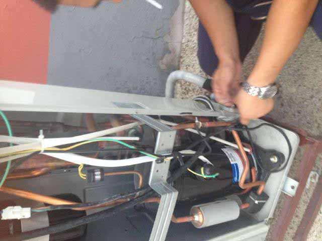 refrigeration compressor,compressor,Mitsubishi Compressor,Bristol Compressor,HITACHI Compressor,Danfoss compressor to solve the problem